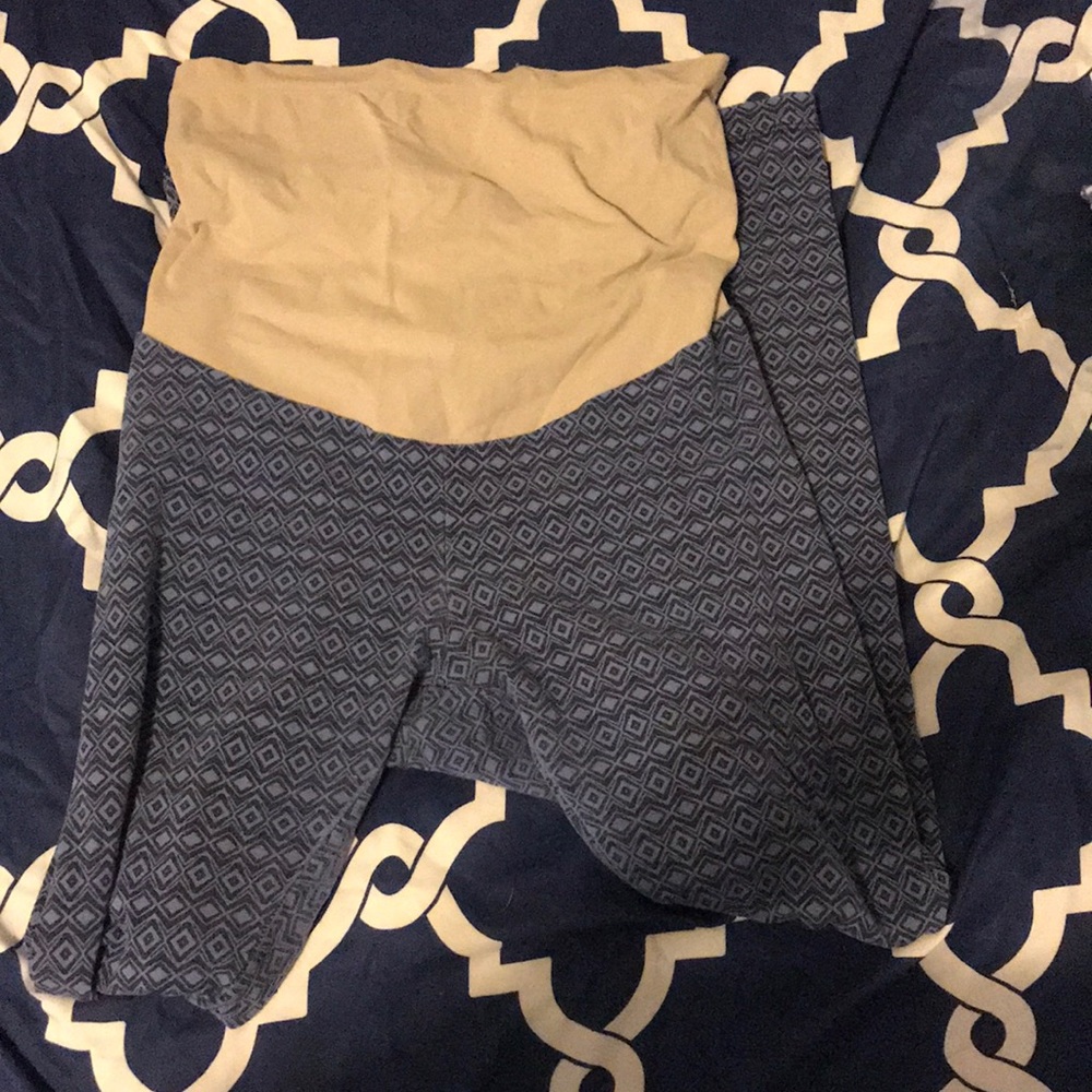 Maternity leggings